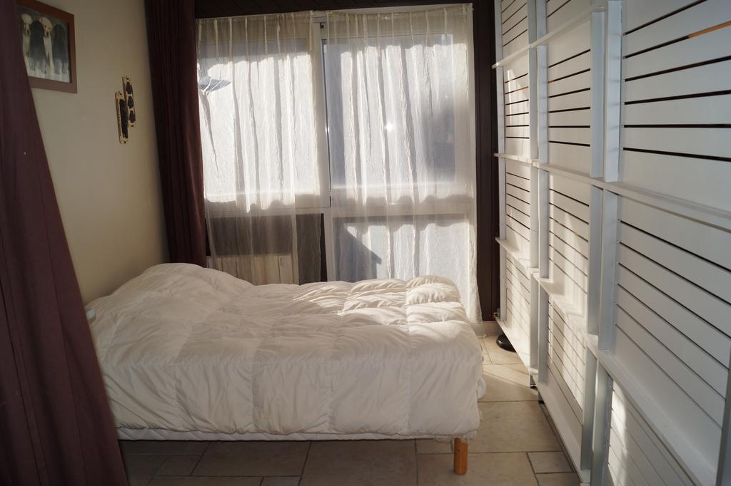 13 Lou Veno Apartment
